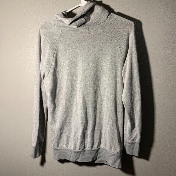 Leinenkugel's cowl neck light weight sweater - Picture 8 of 8